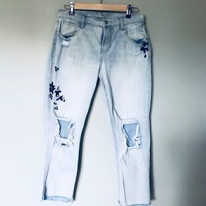 ❄️3 for $12❄️Old Navy- Boyfriend straight jeans